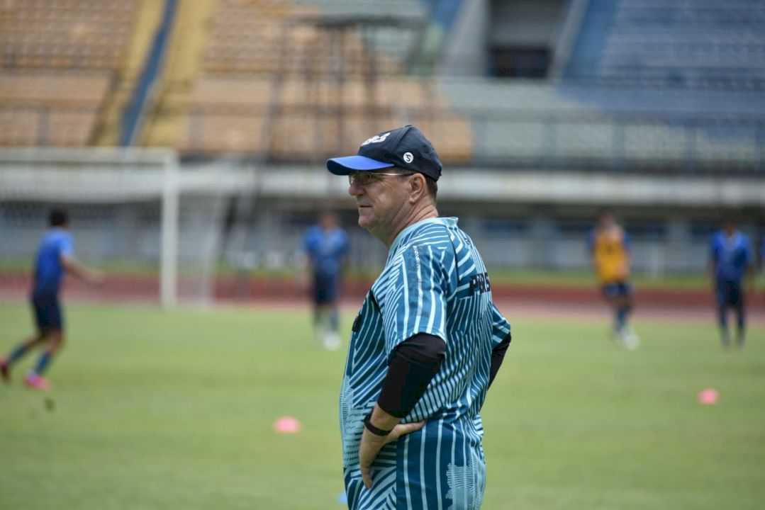 6 Pemain Persib Absen di Laga Versus Bhayangkara FC? Begini Respons Robert 